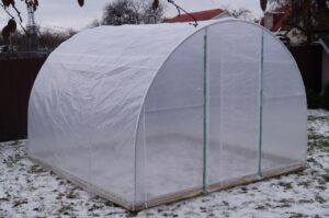 Чехлы для теплиц с одной дверью